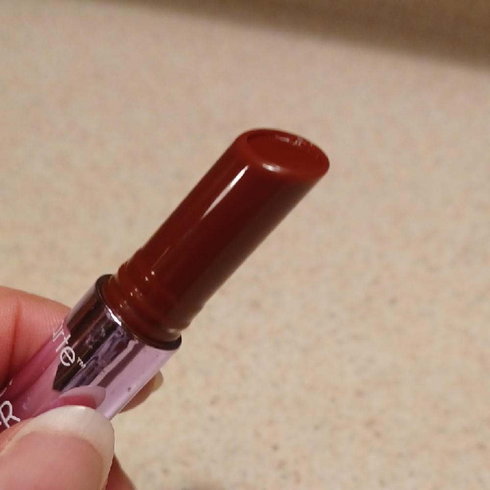 Tarte Maracuja Juicy Lip Butter - Burgundy - Picture 3 of 3